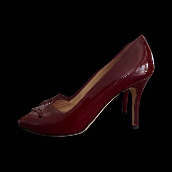 KATE SPADE - Ruby Red Peep Toe Pump (W6) - Picture 2 of 3